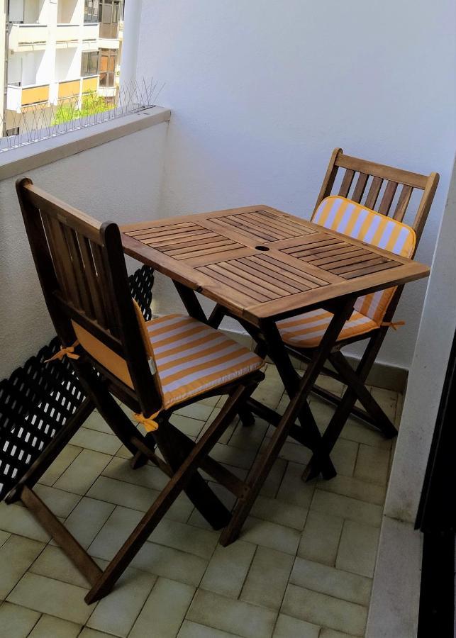 Large Apartment Near The Beach And Lisbon كوستا دا كاباريكا المظهر الخارجي الصورة