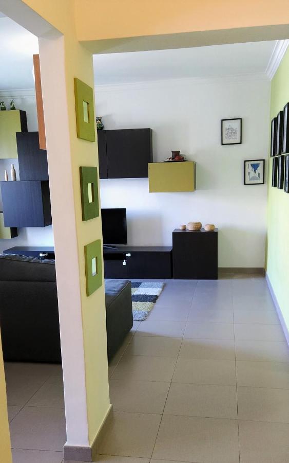 Large Apartment Near The Beach And Lisbon كوستا دا كاباريكا المظهر الخارجي الصورة