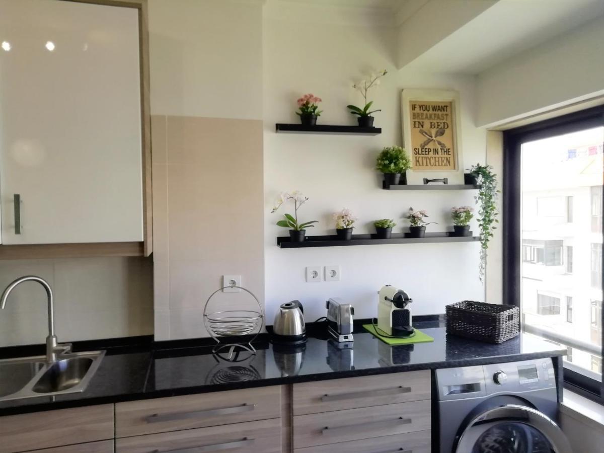 Large Apartment Near The Beach And Lisbon كوستا دا كاباريكا المظهر الخارجي الصورة