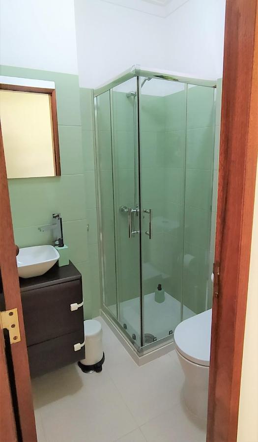 Large Apartment Near The Beach And Lisbon كوستا دا كاباريكا المظهر الخارجي الصورة