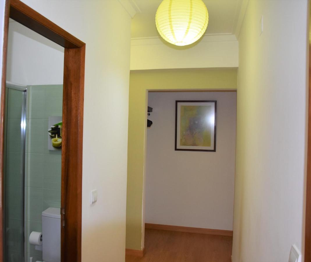 Large Apartment Near The Beach And Lisbon كوستا دا كاباريكا المظهر الخارجي الصورة